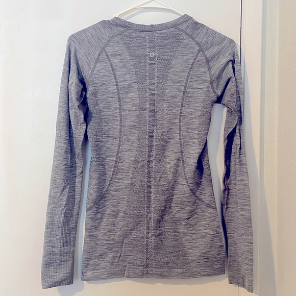 Lululemon Swiftly Tech Long Sleeve - Picture 2 of 4